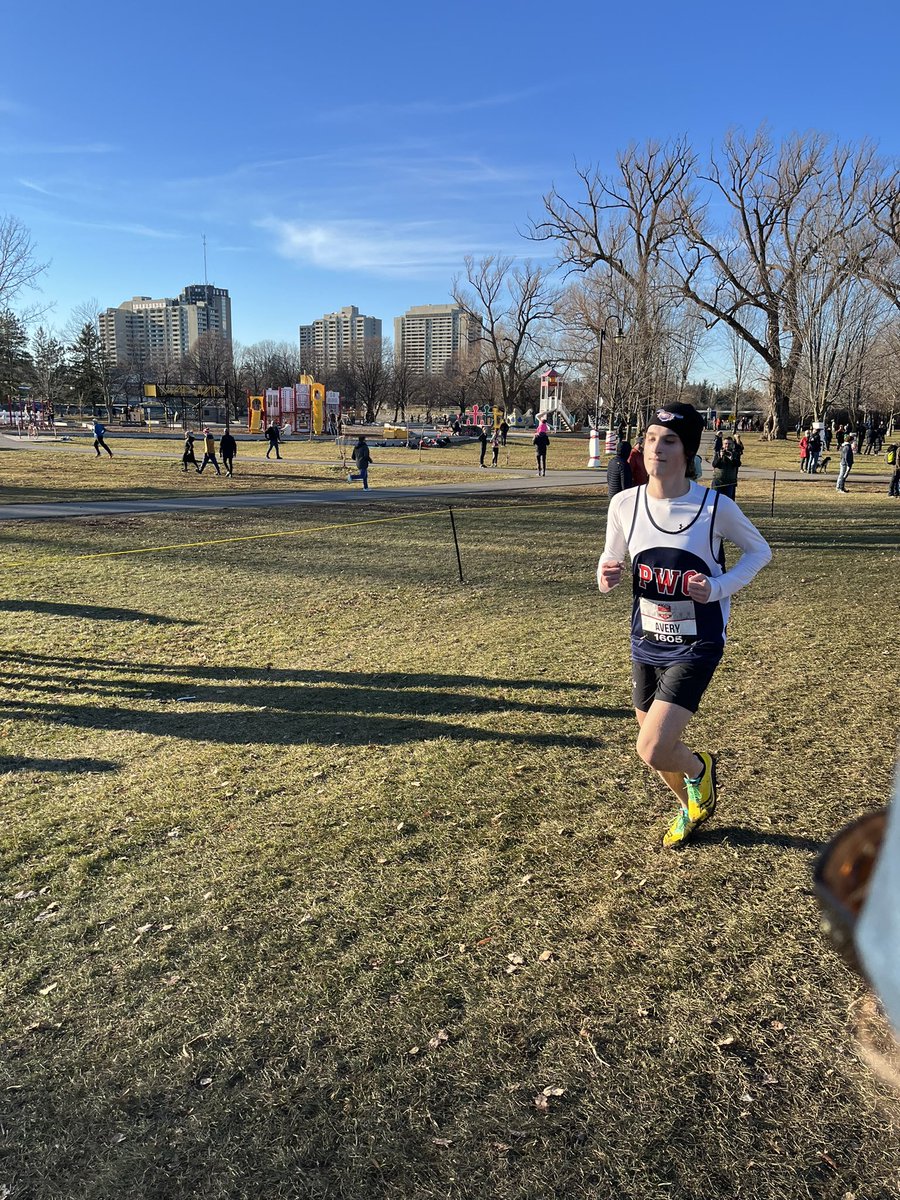 dr_r_avery's tweet image. @pwcstudentcoun1 @pdubcav Thomas and Ben Avery at national X-country championships! #ACXC22