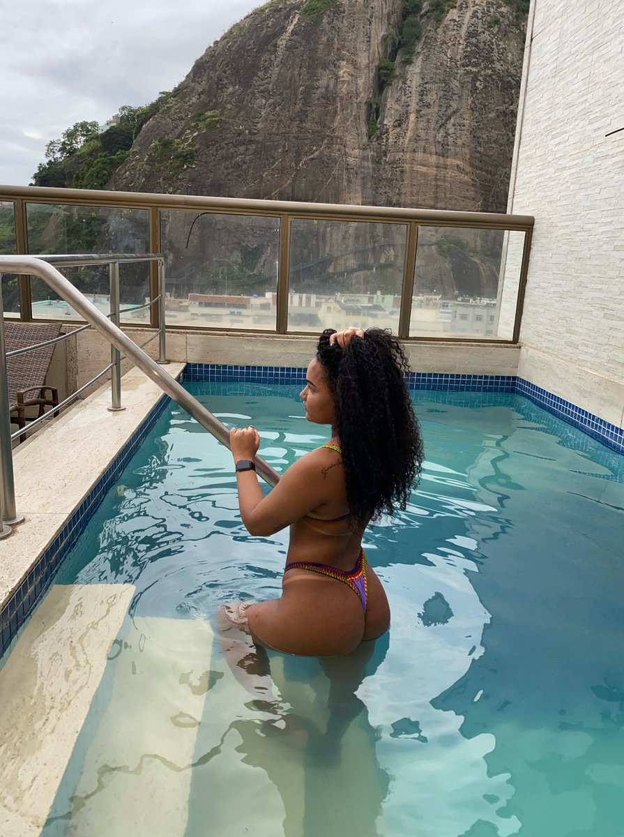 CheirosaL's tweet photo. 🧜‍♀️ https://t.co/sirLj2cdvl