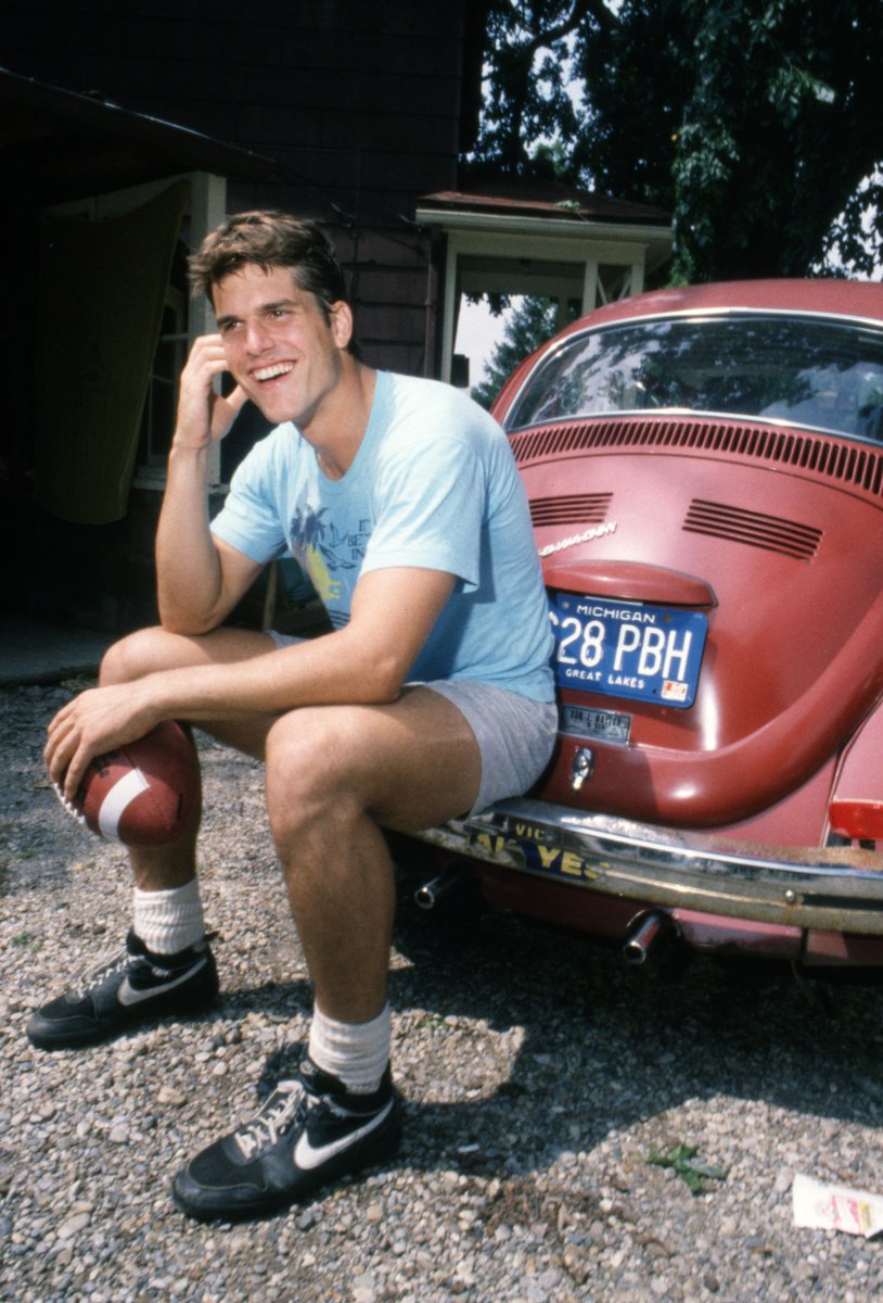 aadlarchives's tweet photo. That look when someone from the future tells you that when you're in your 50s you'll be head coach at your alma mater and beat Ohio State two years in a row.

Senior Wolverine Jim Harbaugh poses with his Beetle.

(📸 Robert Chase, September 1986) #GoBlue 

https://t.co/AcGUETszdn https://t.co/FnBP9dSQPW