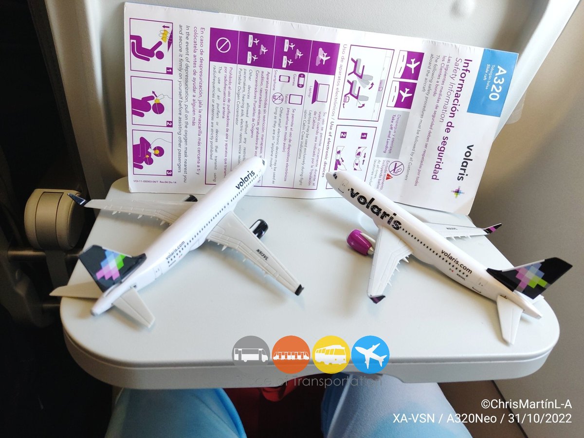 PlaceOfTranspo1's tweet photo. #SabadoDeEscalasYBoletos

Organizando Expo Escalas abordo de la consentida @viajaVolaris We are Place Of Planes @PlaceOfTranspo1 / #ChrisMartínLA
#okthetransport #PlaceOfPlanes #PlaceOfTransportation #ABPartners #DesdeMexico #inflight #onboard #diecast #diecastcollector #Volaris https://t.co/4NhhpJtQtO