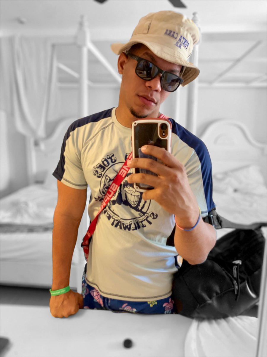 othniel_18's tweet photo. #caption https://t.co/u6Pk0ApHxv