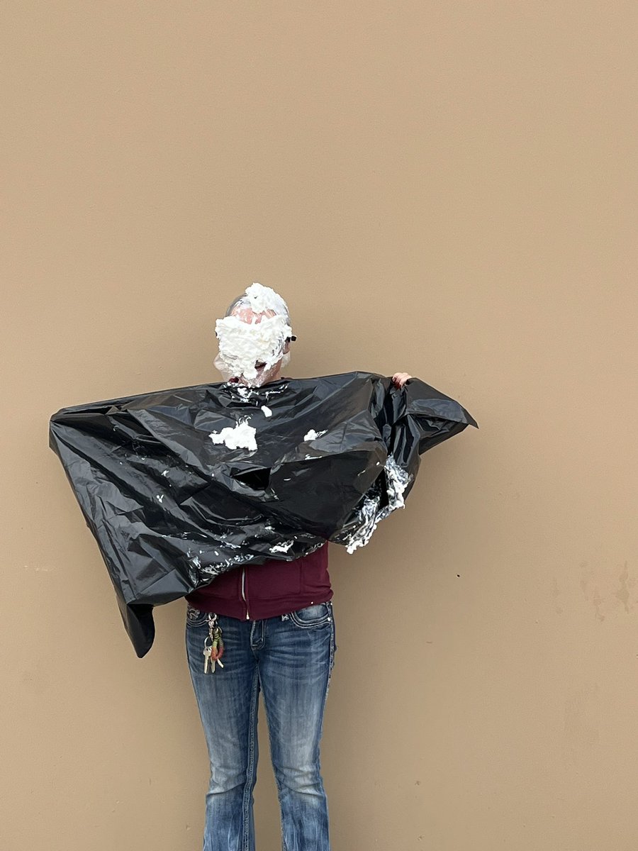 popcap20's tweet photo. Pie in the face today at #unstoppable4422!!!! We have some great managers!! #PacNorthProud #DrivingD53 https://t.co/IW4sbNAdTi