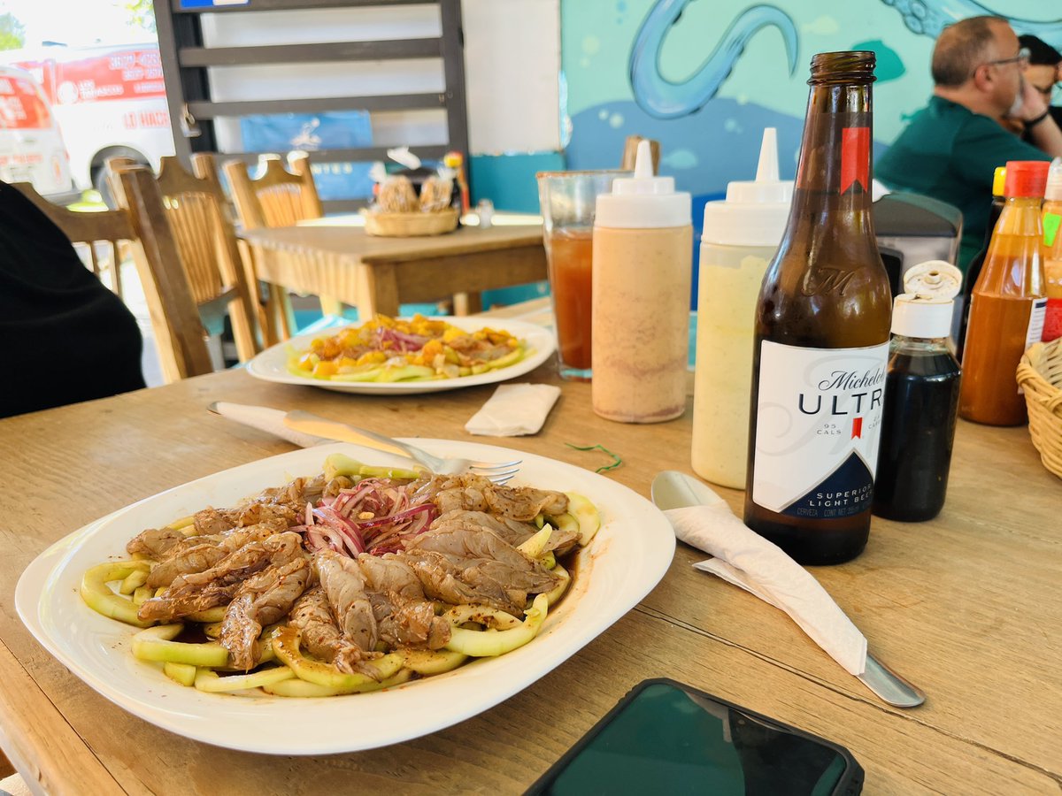 ALATOSTADA's tweet photo. Aquí curamos todo mal,
Si quieres pasarla bien también.
Manda todo @ALATOSTADA 
.
🍺🦐🐙🐟🌶🥑🍺
.
.
.
#cheve #cerveza #beer
#mariscosgdl 
#alatostada #foodlover
#marisqueria #camarones #marisquisa 
@TeloVendoGDL https://t.co/PMw01Xa2eP