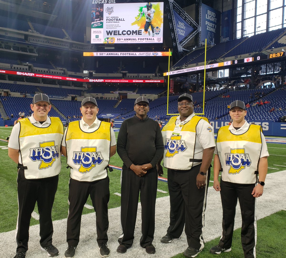 IOAFootball's tweet photo. More IOA at the State Championship. The 3A game chain crew! #movethechains #represent #IOARocks https://t.co/BIi0MnN3rA