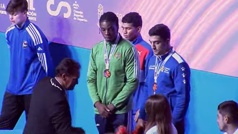 Boxing Ireland tweet media