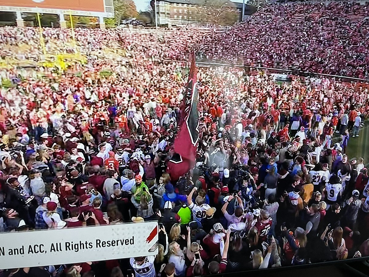 SCweather_wx's tweet image. PUT THAT IN YOUR PIPE AND GIVE IT A SOLID SMOKE MY BOY!!!!