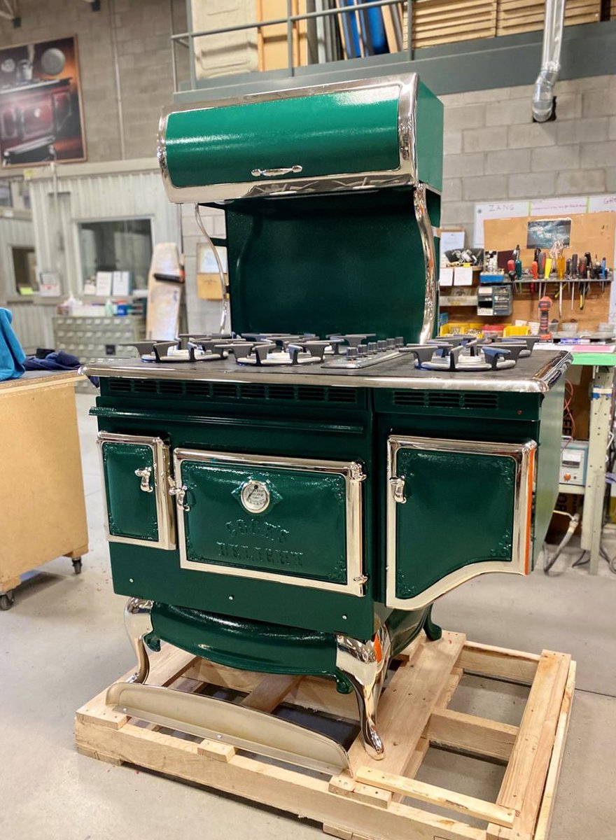 For true frontier enthusiasts, our customer Fireview woodburning cookstove simplifies traditional homestead cooking with practical updates, high efficiency, and versatility.⁠ Choose from several options to suit your personal style and your cooking style: l8r.it/vl5Y