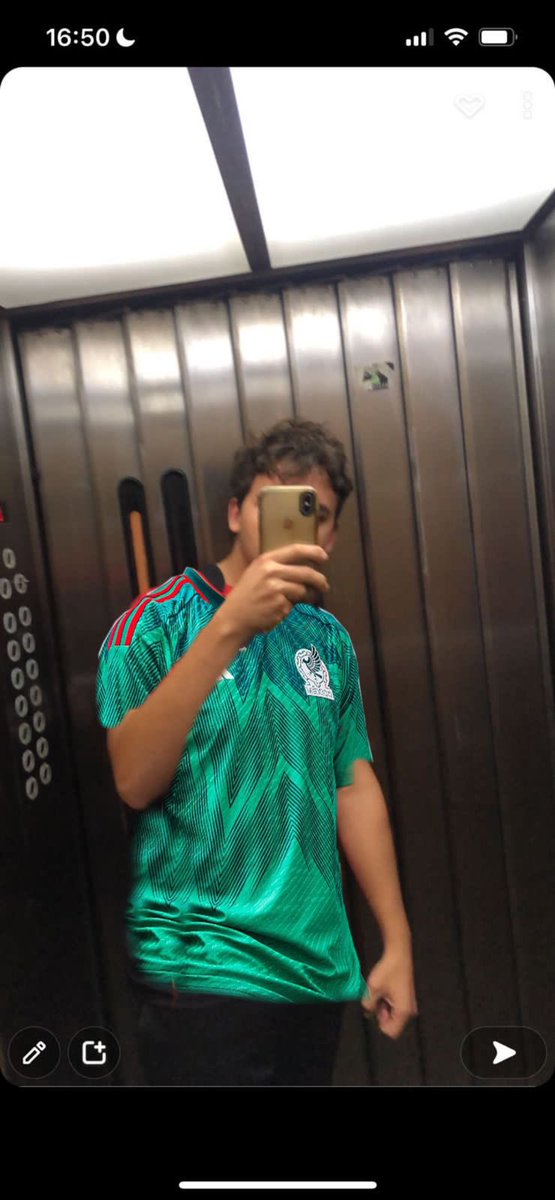 EmiBarberis2's tweet photo. Todo tuya amigo !!! https://t.co/ecMQX1UheD