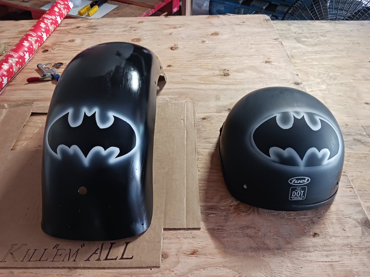 RickFlaire1957's tweet photo. Batman mini bike! #dunnanunnnanunna https://t.co/yEyO7WxBZB