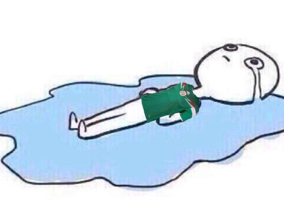 jesusefrain30's tweet photo. Get Tata the fuck out of Mexico please 😭 #ArgVsMex https://t.co/rOV3LTqEii