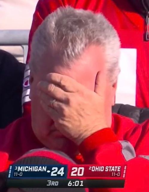 NvictusManeo's tweet image. Different year, same result. GO BLUE!