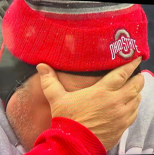 NvictusManeo's tweet image. Different year, same result. GO BLUE!