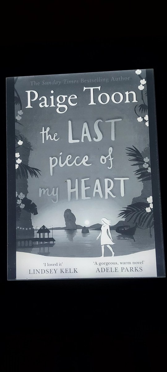 royal4ever07's tweet photo. Book 82 ✅️ Behind on my book reading posts! Re-read this as part of @PaigeToonAuthor buddy read on the journey to Paris the other week and it took me right back to my holiday in September to Cornwall &amp; Tintagel! Still one of my faves! 📚 #books #2022reading  #paigetoonbuddyread https://t.co/fRE5mC50mQ