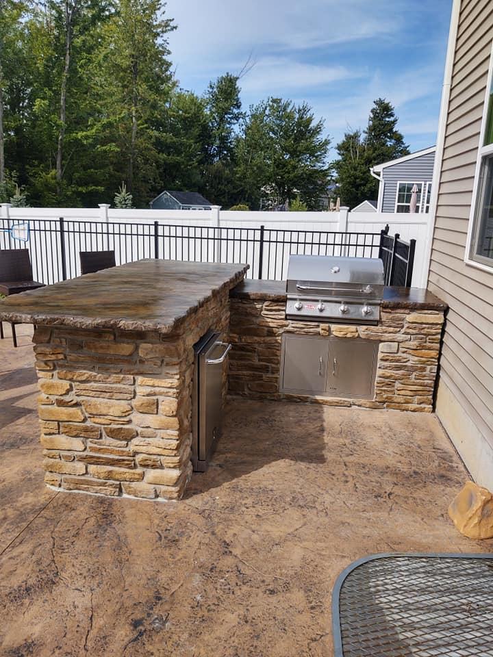 andreab338's tweet photo. #CONCRETE EXPERT
Over 37 Yrs Exp. Owner on Jobsite
Call For #Free Estimate 804-293-5535

 #Richmond #VA  #outdoorkitchen #Hotel #homeimprovement #RVA #waterfall #steps #walkway #concreterestoration #bartop
 
FB: Concrete Restoration &amp; Epoxy Coatings
https://t.co/oIf39lH6Ur https://t.co/Rfxg9lYbZH