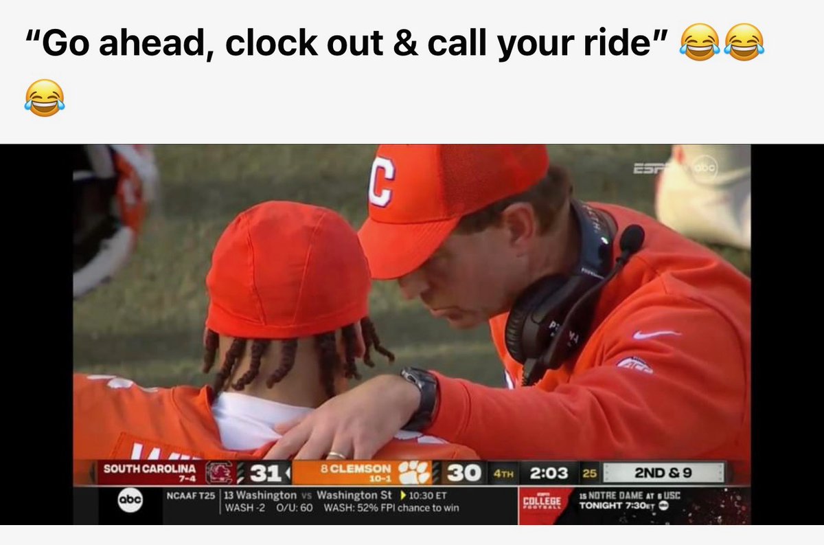 DaMailman03's tweet photo. #SCvsCLEM "LEAVE YA HELMET ON THE BENCH" https://t.co/yXgTc1dXdS