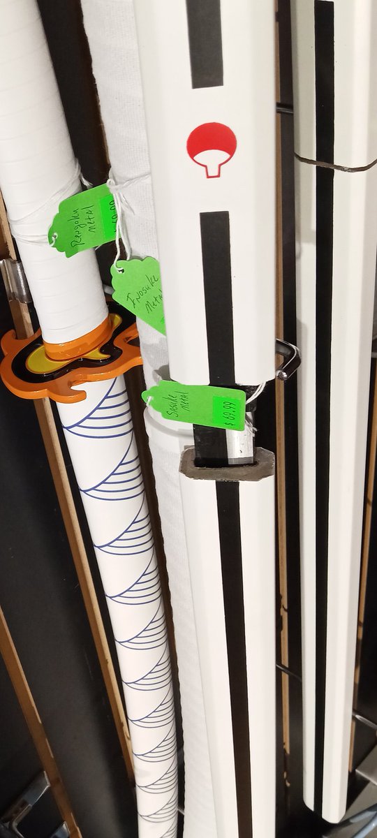 GeekOnNWA's tweet photo. Calling all #Sword #collectors! We have in live edge, 440 stainless steel blades. You must be 18 years or older to purchase these very sharp beauties. #SmallBusinessSaturday #SmallBusiness #shoplocal #Blades #anime #manga #cosplay #Weaponry #battlelarp https://t.co/zdPILka8xm