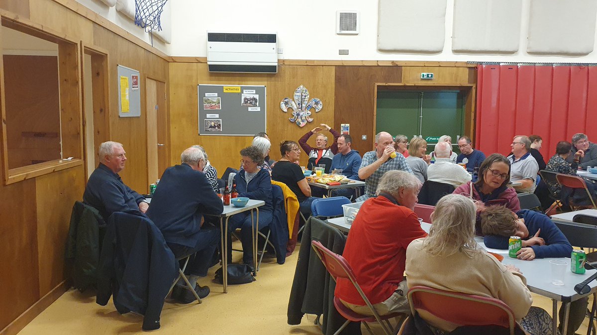 Drake_ESU's tweet photo. Competitive atmosphere at the Unit Quiz Night https://t.co/Bix5w7f19p