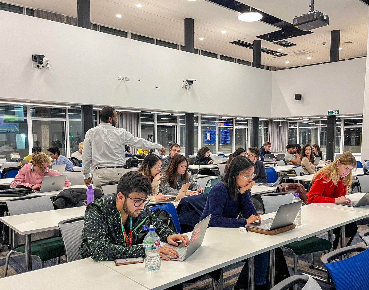 Woman Blockchain tweet media