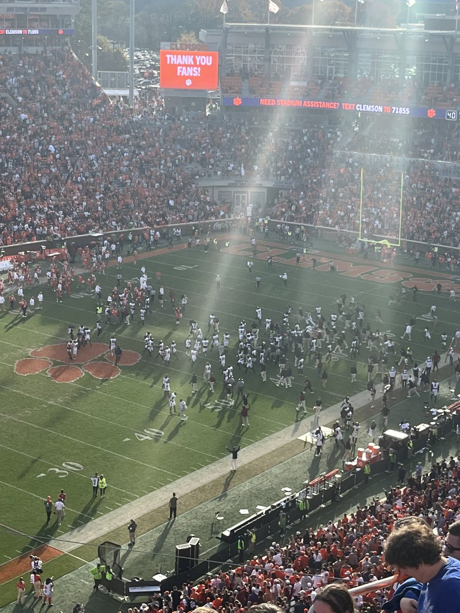 erica_aiken's tweet photo. Glad I was there to experience the victory! #BeamerBall #CrushingPlayoffDreams #TwoWeeksInARow #GoCocks #HouseDivided https://t.co/SsnVmdqq6O