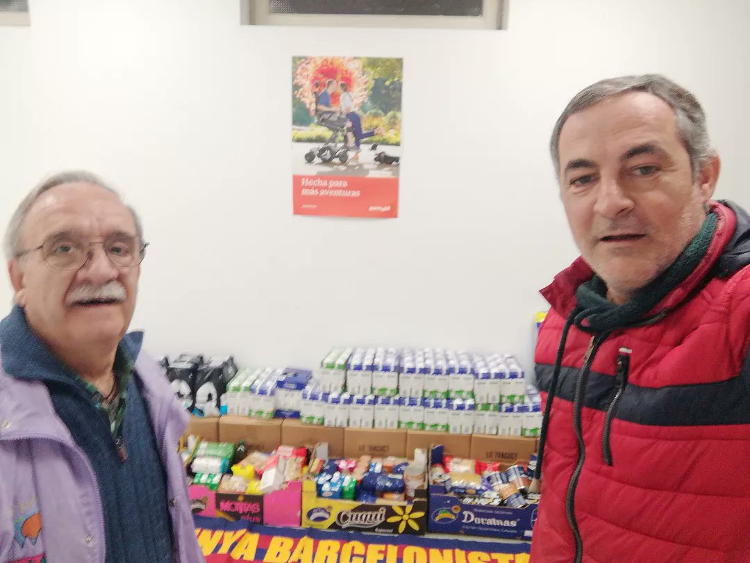 pbisona's tweet photo. Recollida pel #bancdelsaliments a #isona organitzat per la @pbisona amb la col·laboració de les botigues del poble. Moltes gràcies per participar-hi!
@BALleida #fcbpenyes #FCBarcelona #FCBlive https://t.co/9VJg0mSrW0