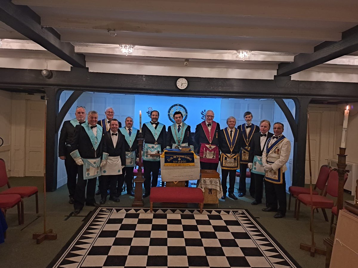 WyvernWSMBA's tweet photo. Another #wyvernchapter visit tonight to The Earl of Sussex Lodge #widowsons @somerset_freemasons https://t.co/aCmxnzXaU5