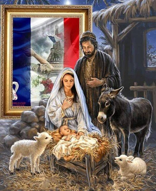 Reconquete_03's tweet photo. N'oubliez pas ! Fêter Noël est devenu un acte de résistance ! 
#France #Noëlchrétien #Eglise https://t.co/UKxoTdfE0M