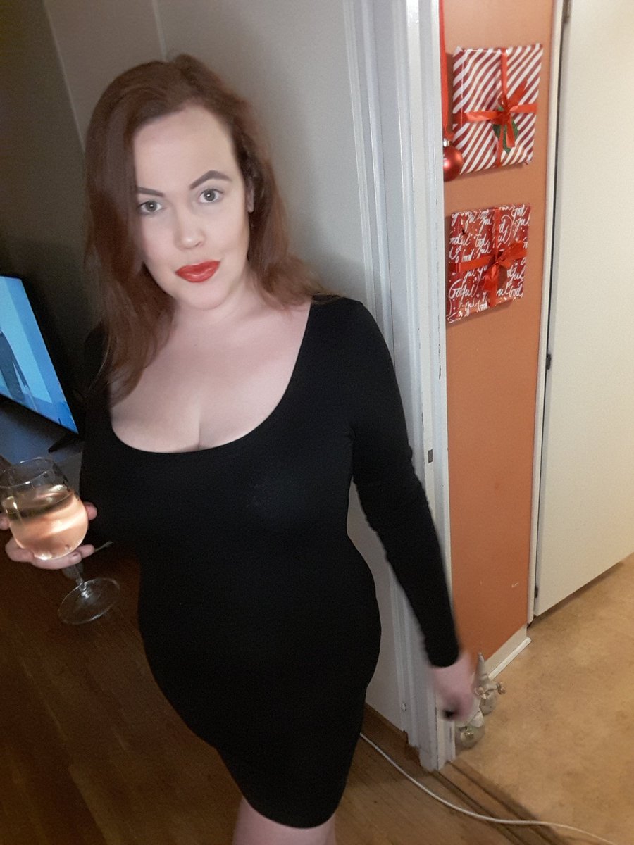 GoodgirlySwe's tweet photo. Who wanna join this wet Goodgirly in cam 
https://t.co/UyychDS08V

#cam #camgirl #xxx #stripchat  #Stripchat_fan @stripchat #stripchatlive #StripChat @Stripchat_my @StripchatModels 

#stripchatِ #squirt #squirtqueen #bbw #bigboobs #horny https://t.co/cpywjAXnQ4