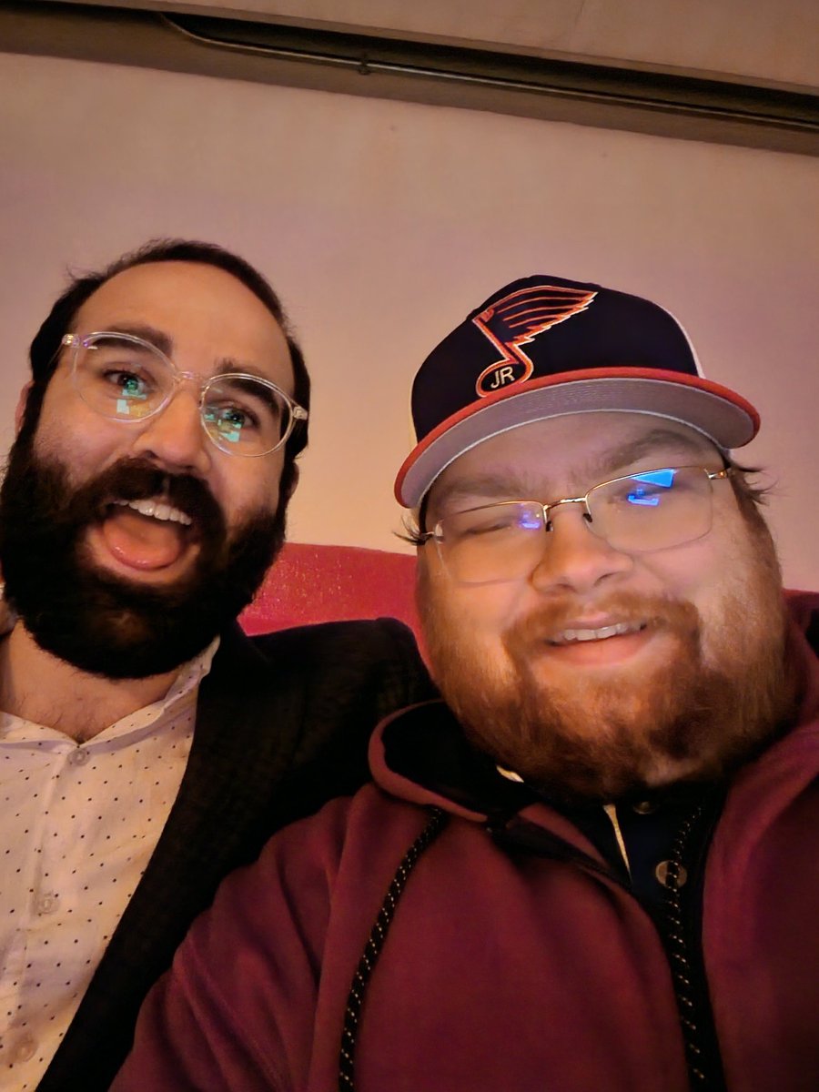 AaronPreston13's tweet image. Thanksgiving Weekend Hockey
@JrBluesHockey VS @OregonTradesmen 

Join @joey_zana and I on the @MyHockeyTV broadcast 

#JrNotes