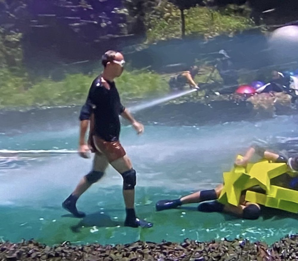 giorgio_223's tweet photo. Telling my kids this was terminator #ImACelebrity #powerhouse #MattHancock https://t.co/wHfYGb2tFP