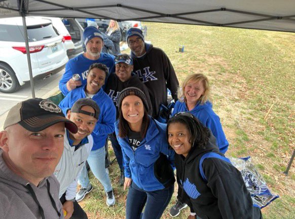 CandaceYoung37's tweet image. Had the bestest time with the bestest people! #wecute @KY_SHAPE