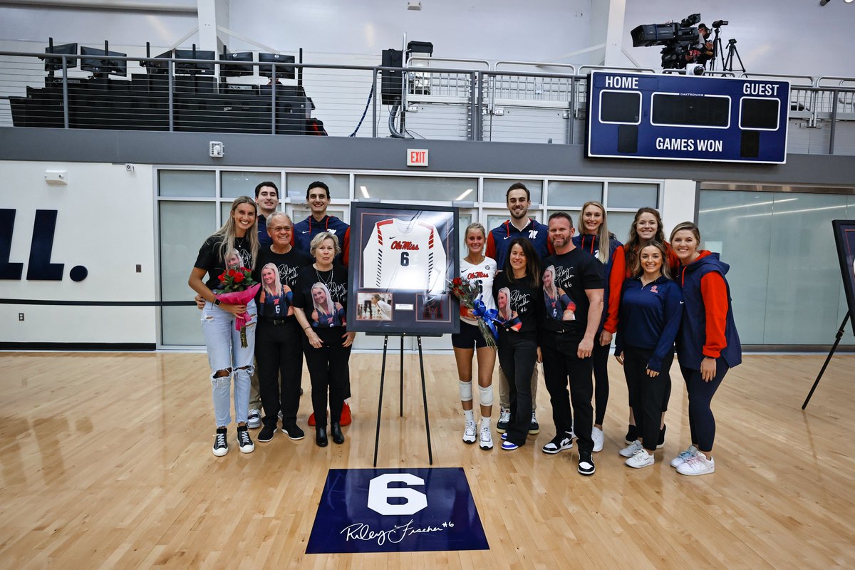 OleMissVB's tweet photo. all the feels 🥺 https://t.co/mdoa5v3qVR