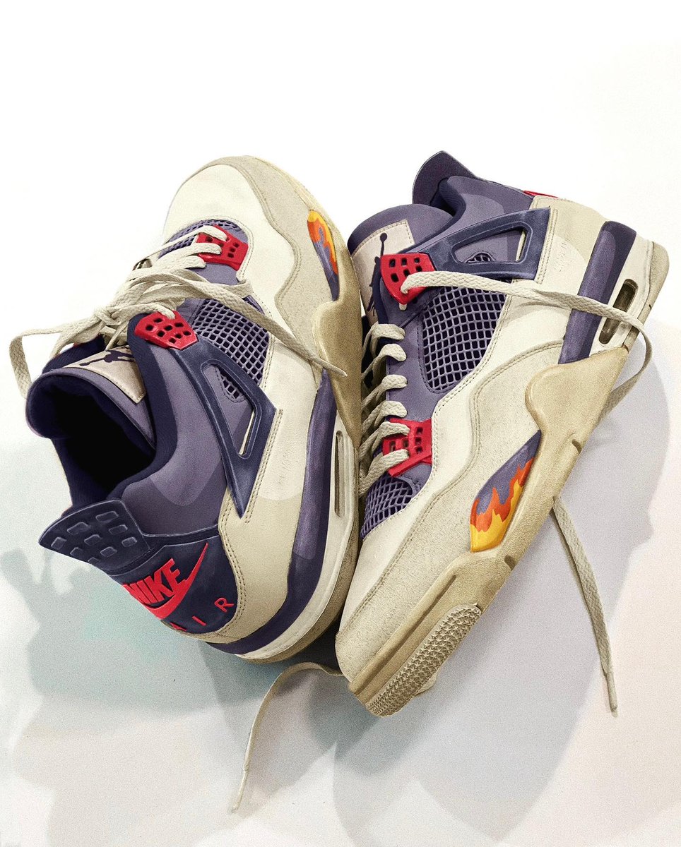 Sneaker News tweet media