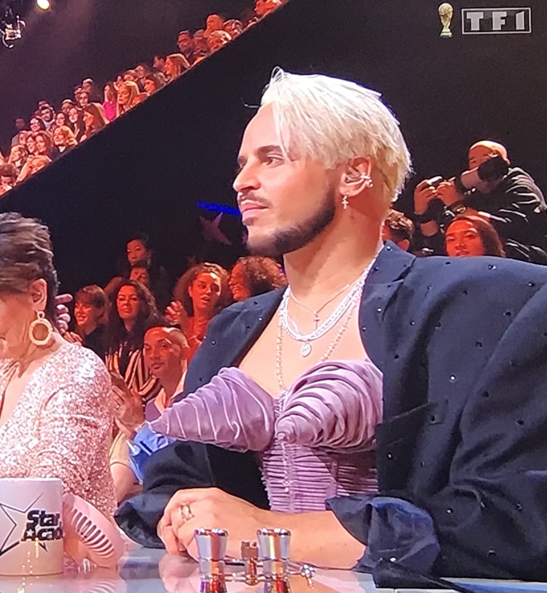 papuche5494's tweet photo. Quand l’eau est trop froide #StarAcademyLive #staracademy2022 #StarAcademyleLive https://t.co/QVawwu9nfo