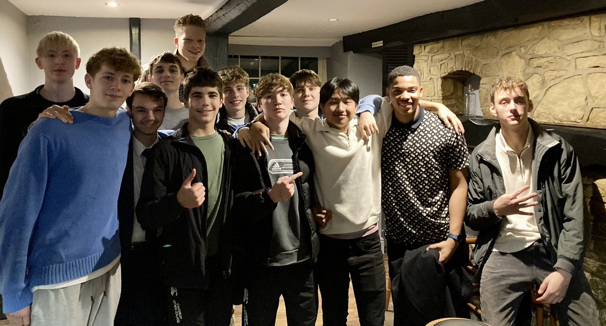HaywoodsHouse's tweet photo. Thank you the staff for organising the F6 social with @HaywoodsHouse @ChapmansHouse @rushebrookes @OakhamBuchs this evening #goodtimes #housespirit #fiad https://t.co/5OVs2cjGqJ