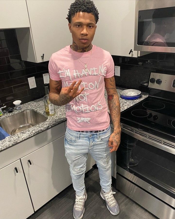 Esco (@offtha6s) on Twitter photo 