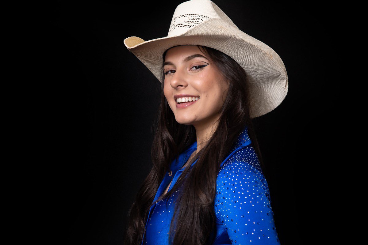 SpotifyChartsB's tweet photo. 🚨 Artistas femininas brasileiras mais escutadas no Spotify Brasil, atualmente:

1 - Marília Mendonça ➡️
2- Mari Fernandez ➡️
3- Ana Castela ⬆️
4- Maiara &amp; Maraisa ⬇️
5- Luísa Sonza ⬇️
6- Ludmilla ⬇️
7- Anitta ➡️
8- AnaVitória ➡️
9- Giulia Be ⬆️
10- Lauana Prado ⬇️ https://t.co/f8SbjigoyW