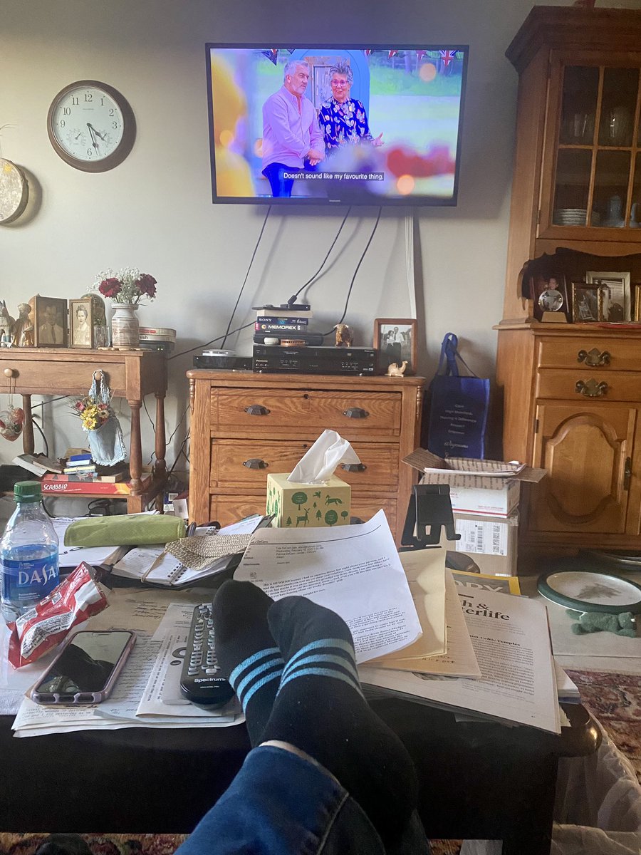 tateellen's tweet photo. #findjoyineachday doggie and mom and bake off… and later, dinner from Han Noodle! All good treatment for still not feeling great. https://t.co/9UTz1yMzSf