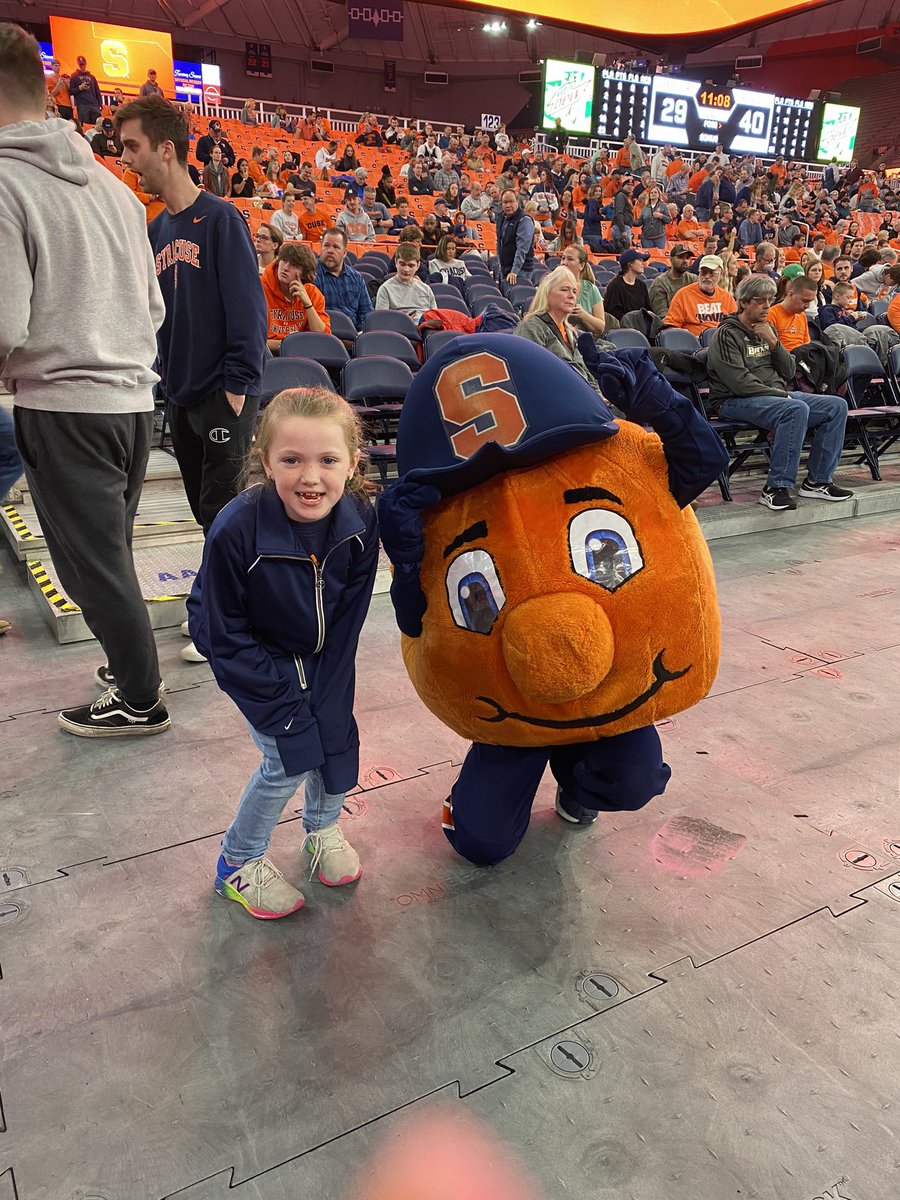 MrsQuimbySL's tweet photo. #cusegameday #cusesuperfans https://t.co/EiJ8jVkU7R