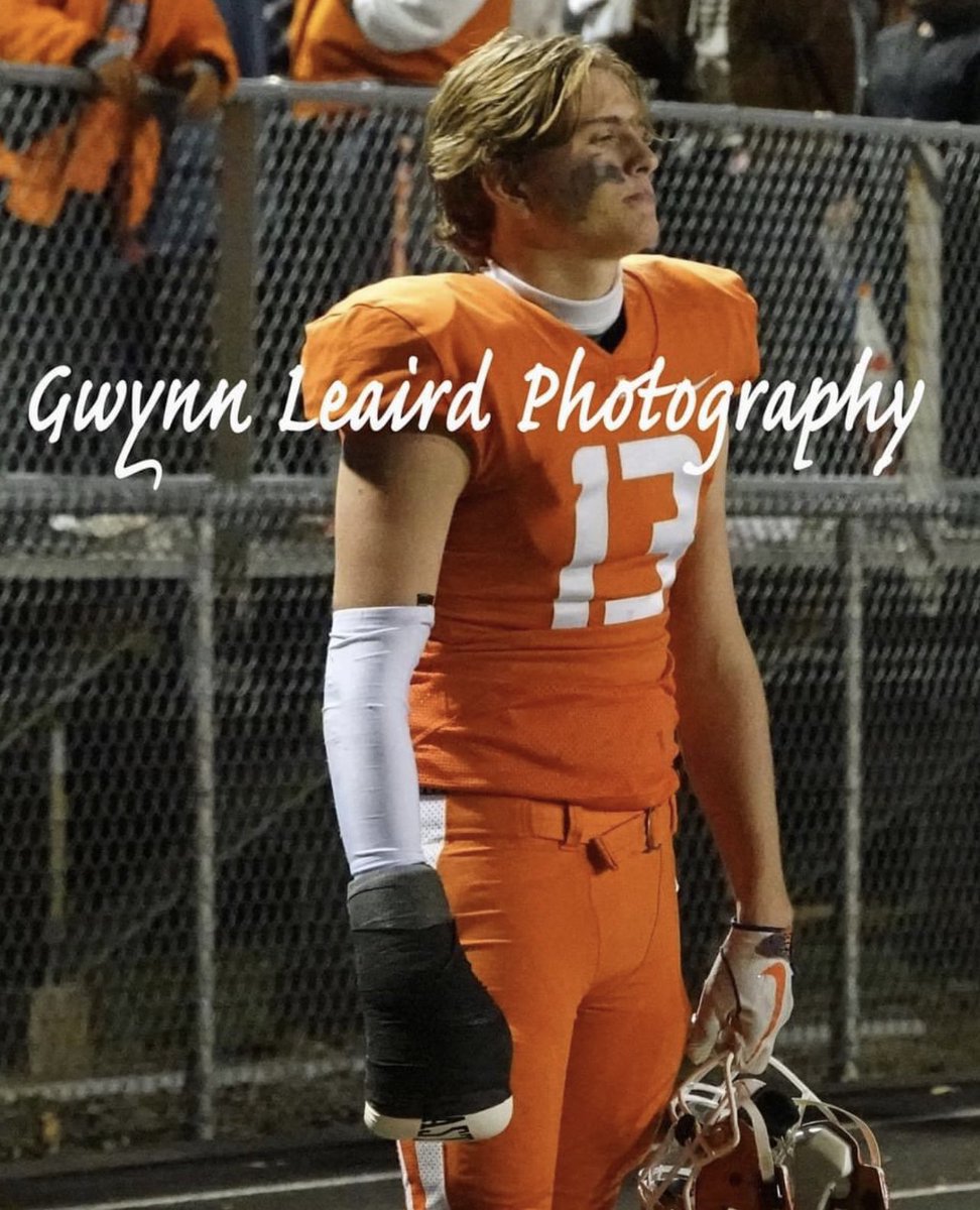 FullerSims4's tweet photo. I just wanna say thank you to all my coaches and all of the people who believed in me throughout my high school career. To all the younger guys on the team… cherish every game/practice because it’s all gone just like that. LOVE MY AJ FAMILY🧡💙 13 OUT!! God’s plan>my plan🙏!! https://t.co/qkqbpSqkiz