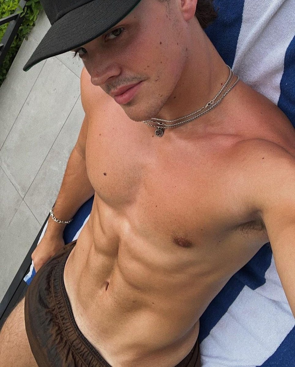 Josh Richards X Noah Beck