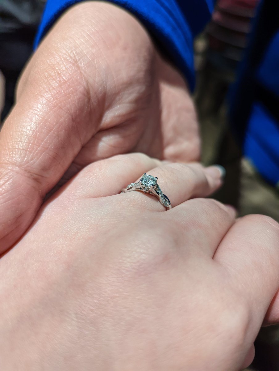 ladyrocerinx's tweet photo. Back in good ol' Aggieland, but showing off a different ring this time.

Does this ring make me look engaged? 💙

💍November 25, 2022 https://t.co/0OQFTgzBZ4