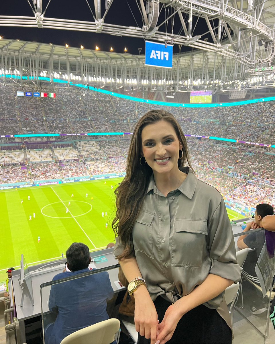 Surreal experience. 🇦🇷 🇲🇽 
#ARGMEX in Lusail. #Messi keeps the Argentinian hopes up.

Can’t believe that this is my job. 🙏🏽

#WorldcupQatar2022
