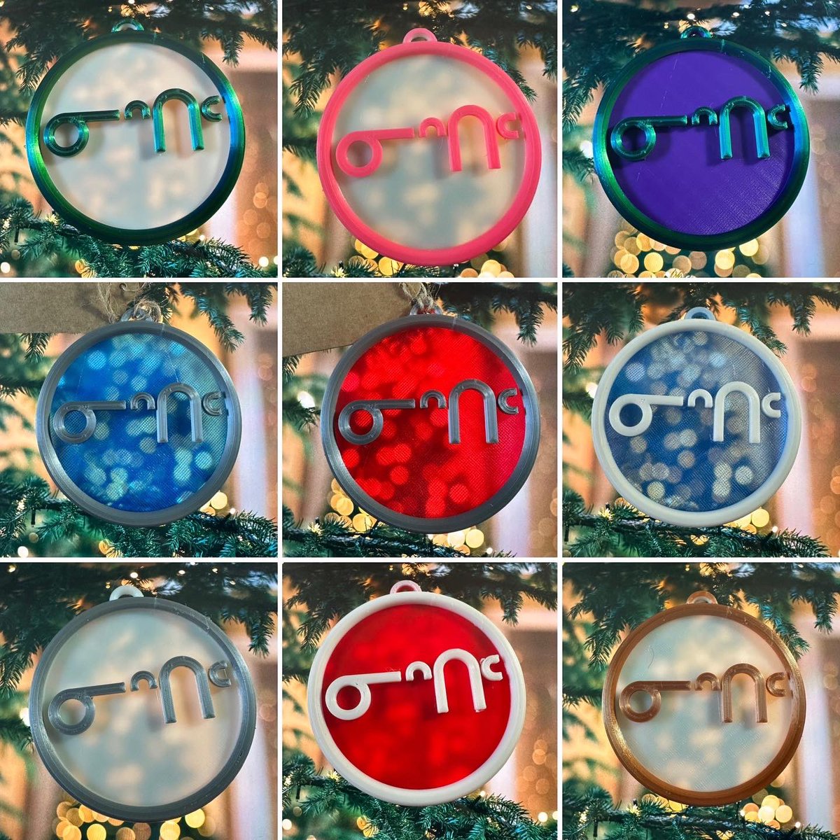 3DBeadBee's tweet photo. Limited edition Cree decor/ornaments!
$40 cnd each or 6 for $200 (mix and match of colours/terms allowed) this post showcases the ones that say nistim, one of the ways to say my niece or daughter-in-law in Cree. 
These are about 8cm by 8.5 cm. https://t.co/ny50WMFEDt