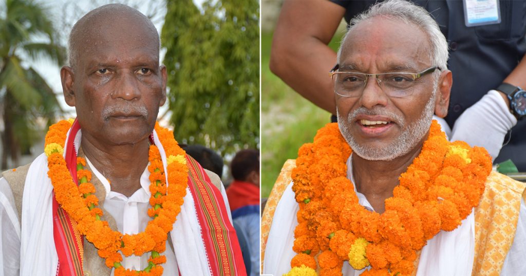 OnlineKhabar_En's tweet photo. #Sarlahi2 #final
Mahindra Raya Yadav, Maoist Centre: 23,529 (WINNER)
Rajendra Mahato, LSP: 21,518
#OkElectionUpdate #ResultWithOK #Nepal #NepalElections2022 #NepalVotes2022 https://t.co/dbo4AnCp0A
