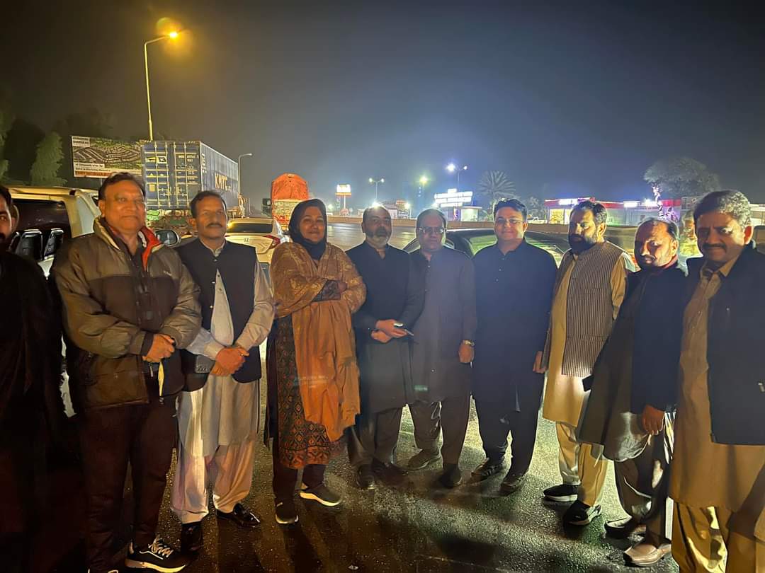 MAyaz009's tweet photo. #کیسالگا_سرپرائز https://t.co/EysSAOy93e