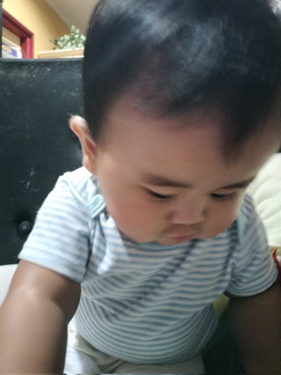 Jessylemae's tweet photo. anak, sana ready ang braso at likod ng ninang at ninong mo 😅😊 https://t.co/9rUQs3aTaU