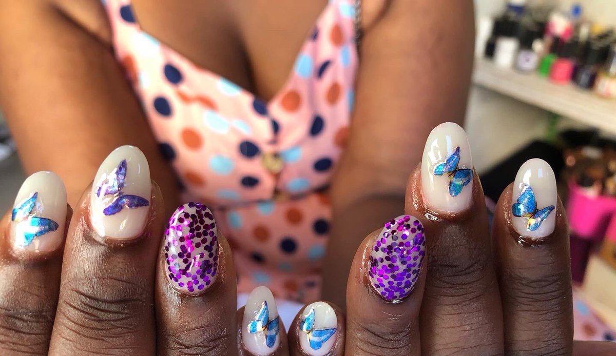 kimchileshe's tweet photo. 📍Intercity Lsk
Kasochi beauty 
#gelnails #nailshape #lusaka #zambia #fashion #ladies #brides #bridalnails #viral #explore #nailtechian #makeup https://t.co/njfGJ4HKyE