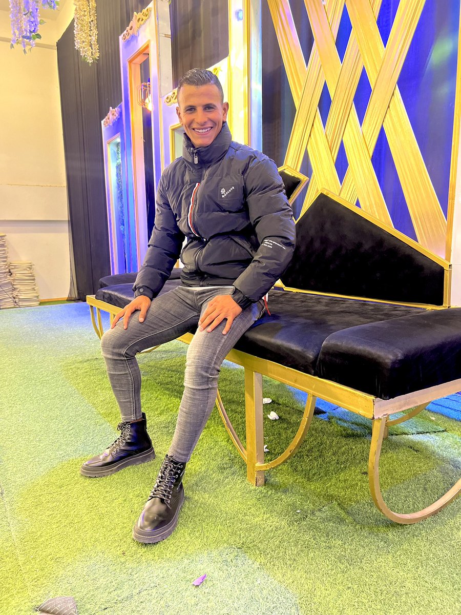 إنها لَمِن أصعب الفترات .. لكنَّ الله مَعَنا.🤍