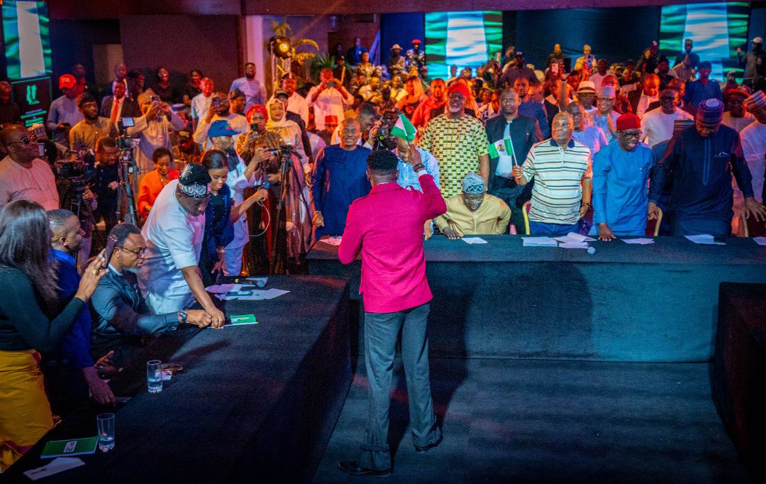 atiku's tweet image. I am excited at the impactful conversations my team and I had today with Nigeria’s Creative, Cultural and Innovative (CCI) Industry.