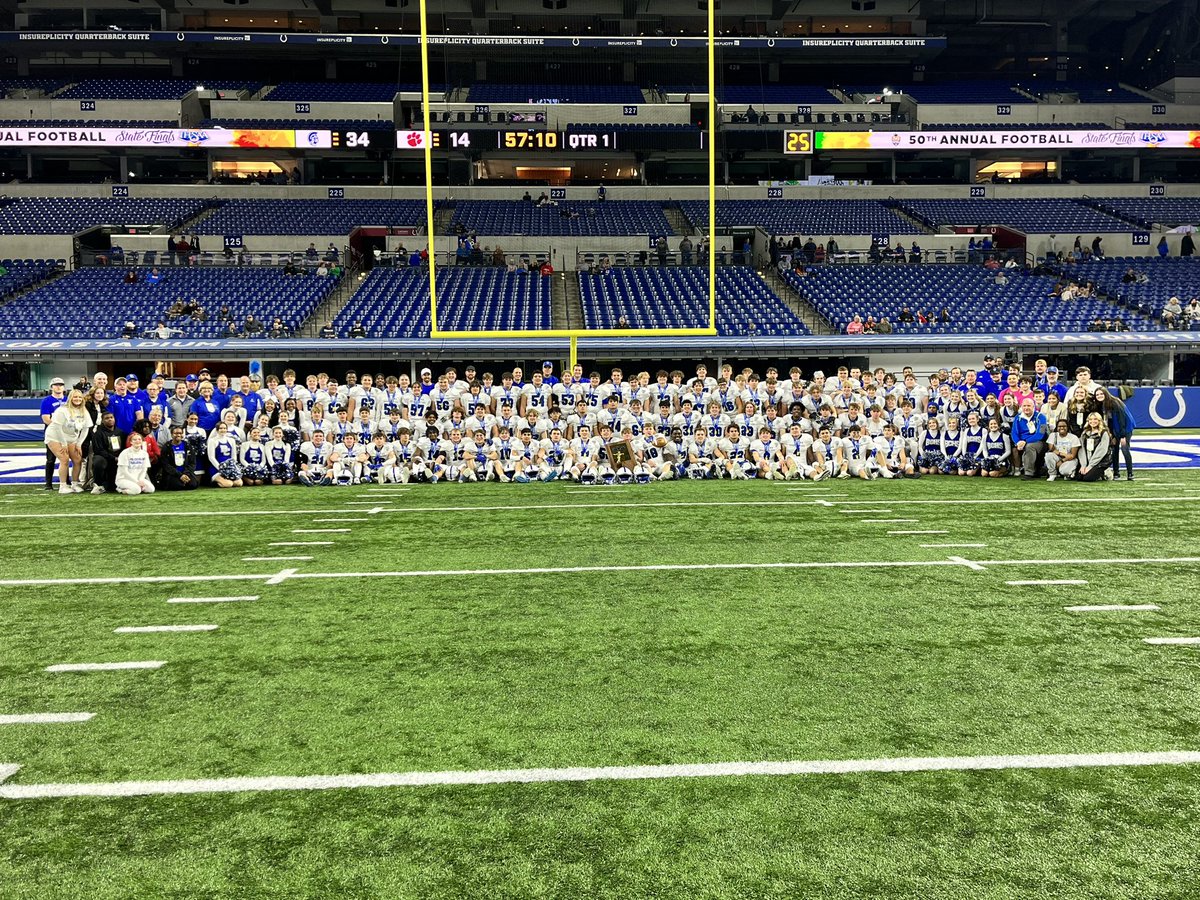 The Bishop Chatard Trojans of Indianapolis are the 2022 Class 3A State Champions! They now have a record 16 football state titles and three in the last four years! 🏆🏆🏆🏆🏆🏆🏆🏆🏆🏆🏆🏆🏆🏆🏆🏆
#IHSAA <a href="/BCHSAthletics/">Bishop Chatard Athletics</a>